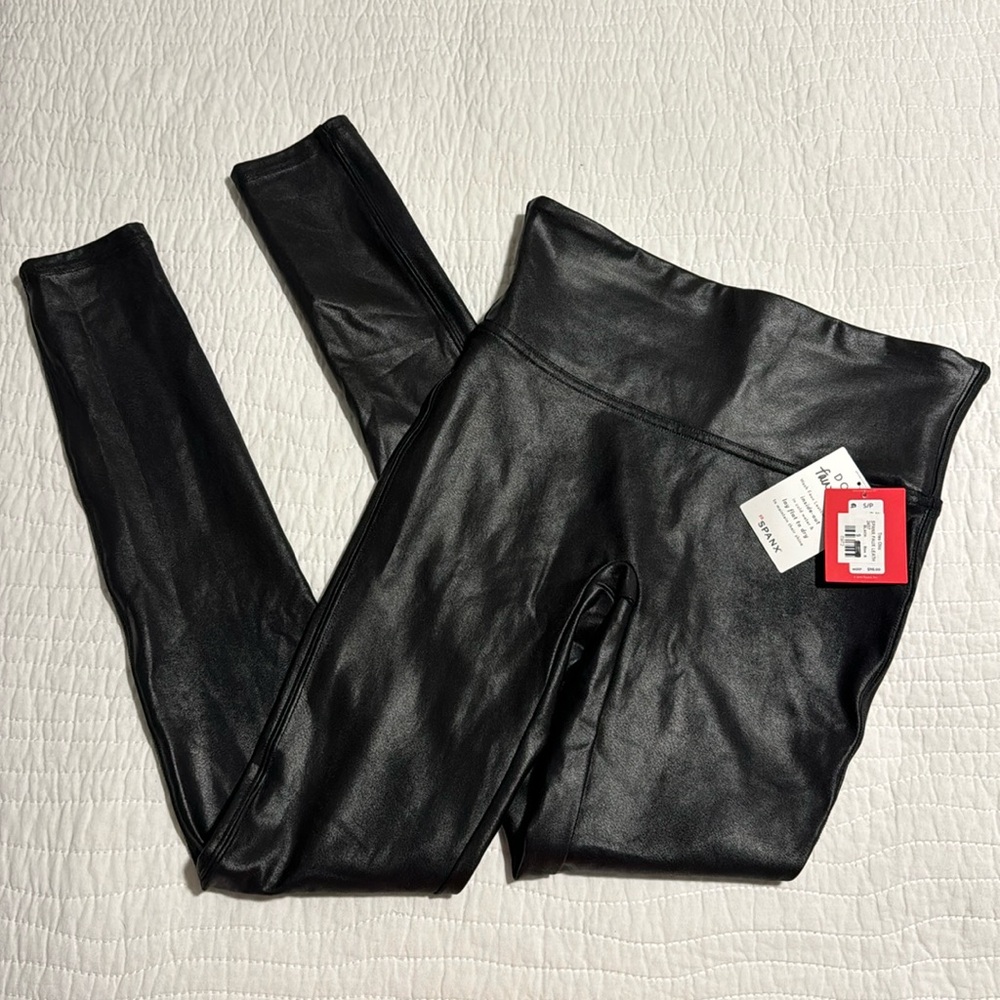 SPANX Faux Leather Black Leggings size Small NWT